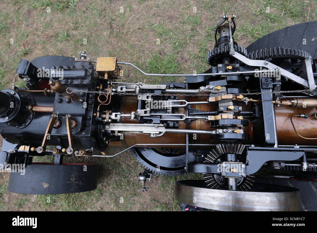 Vista dall'alto delle aste di sollevamento di un motore a vapore Foto Stock