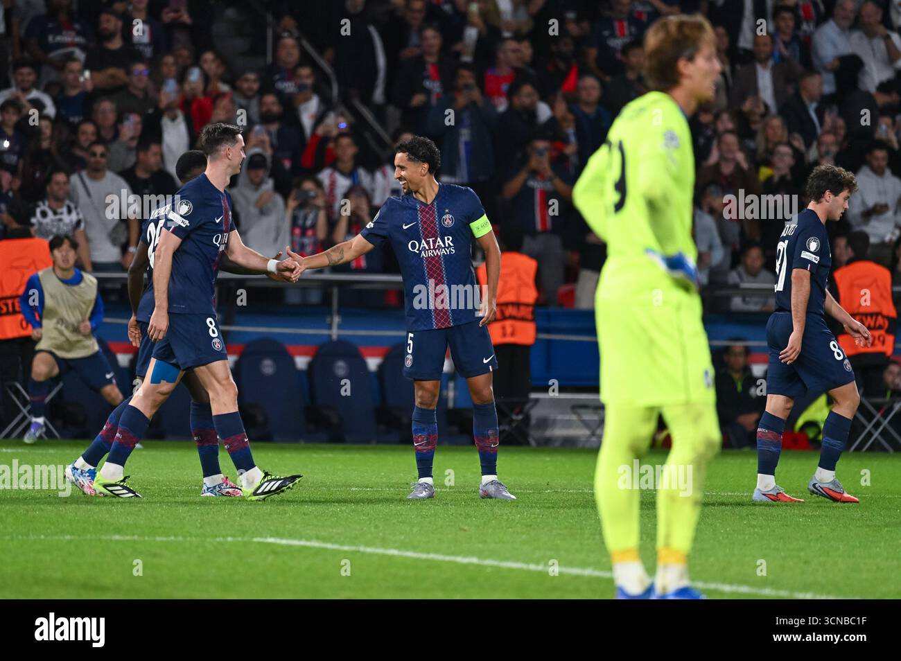La partita di UEFA Champions League tra il Paris St Germain (PSG) e l'Atalanta Bergamo al Parc des Princes il 17 settembre 2025. - 17/09/2025 - Francia / Ile-de-France (regione) / Parigi - Julien Mattia / le Pictorium Foto Stock