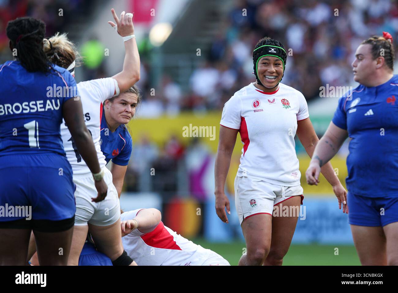 BRISTOL, Regno Unito - 20 settembre 2025: L'Inghilterra Sadia Kabeya reagisce durante la semifinale di Coppa del mondo di rugby femminile tra Francia e Inghilterra all'Ashton Gate Stadium (credito: Craig Mercer/ Alamy Live News) Foto Stock