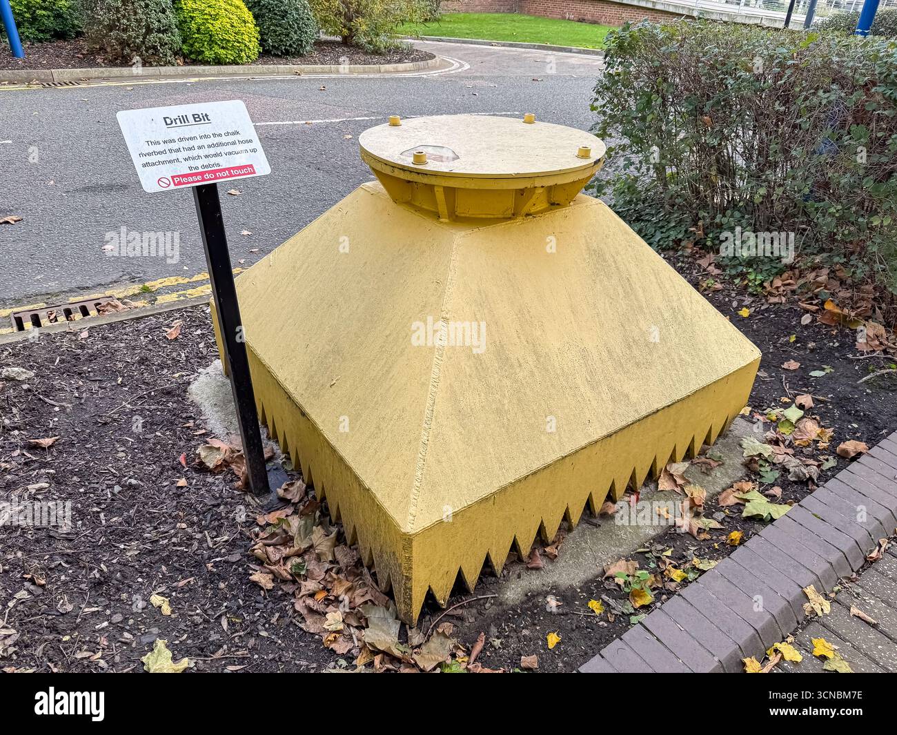 La Barriera del Tamigi oltre il Tamigi, Londra - Immagine stock catturata con smartphone