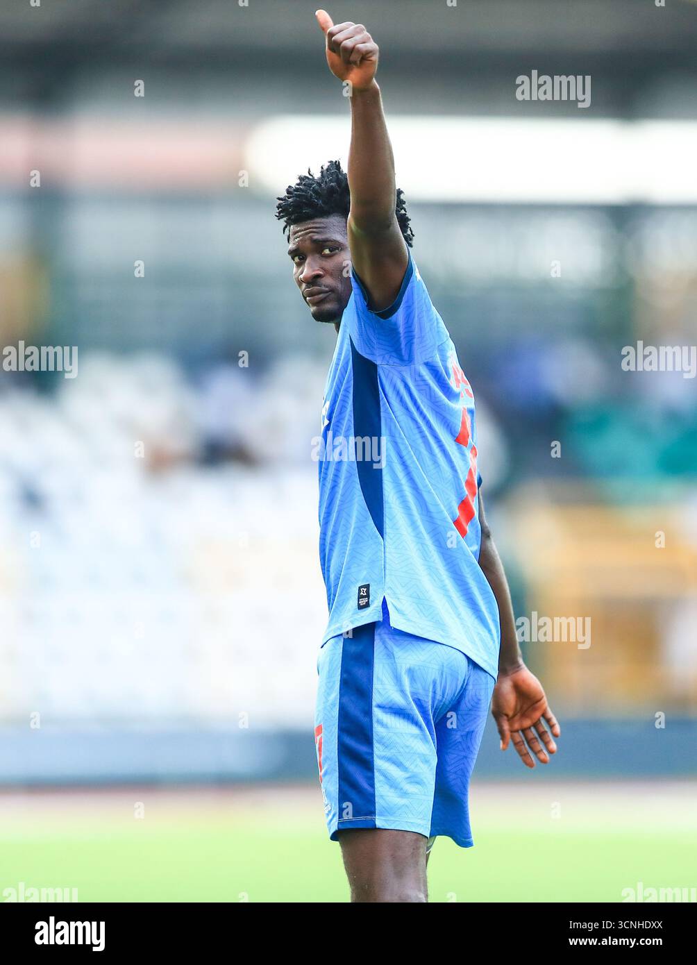 Stato di Ogun, Nigeria. 21 settembre 2025. Samson Olasupo segna il quarto gol in Remo Stars vs US Zilimadjou, turno preliminare CAF Champions League. Crediti: Victor modo/Alamy Live News Foto Stock