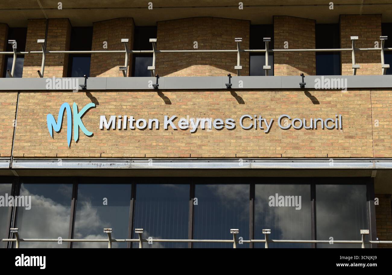 Gli uffici civici del Consiglio comunale di Milton Keynes a Central Milton Keynes. Foto Stock