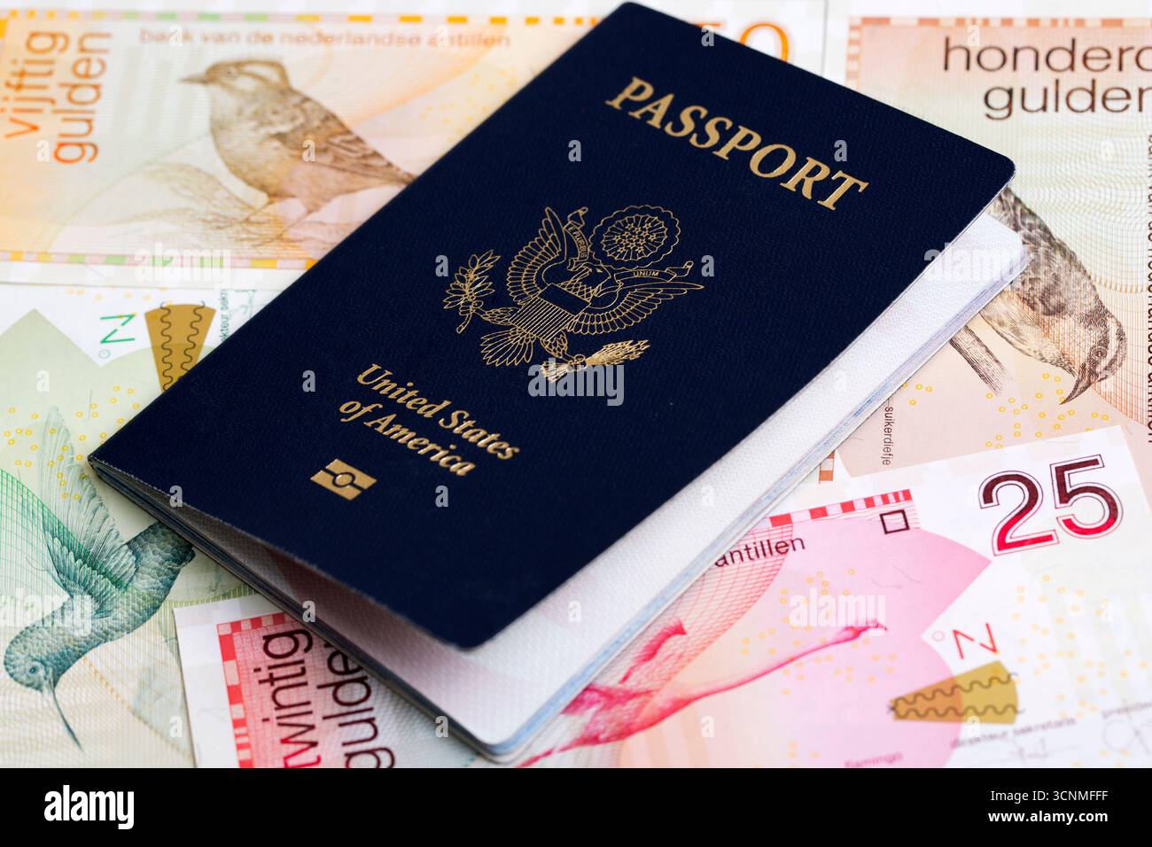 Passaporto americano per i soldi delle Antille olandesi - fiorino Foto Stock