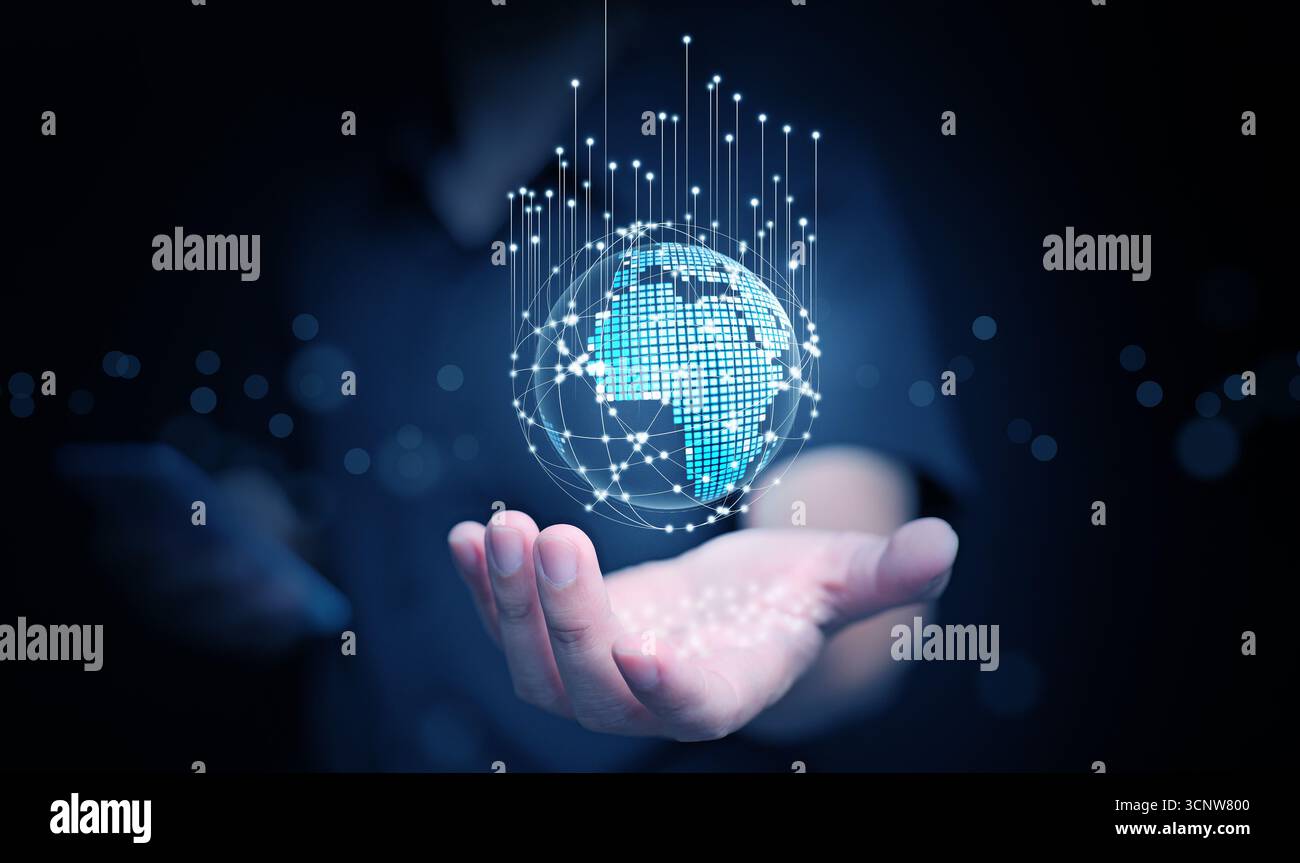 Concetto futuristico di mano che presenta la Terra digitale con connessioni di rete, che rappresenta la comunicazione mondiale, lo scambio di dati, la tecnologia globale, Foto Stock