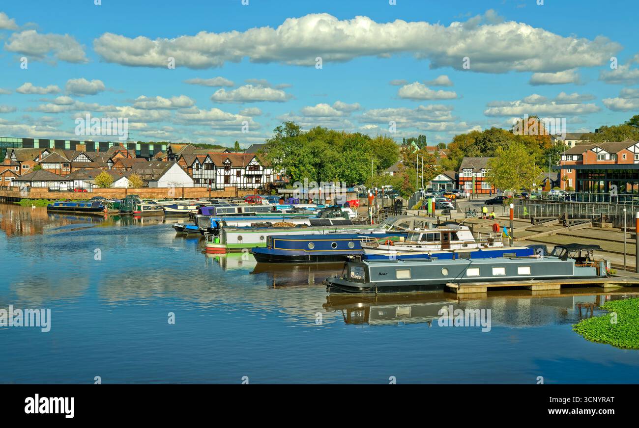 Porticciolo di Northwich sul fiume Weaver a Northwich nel Cheshire, Inghilterra. Foto Stock