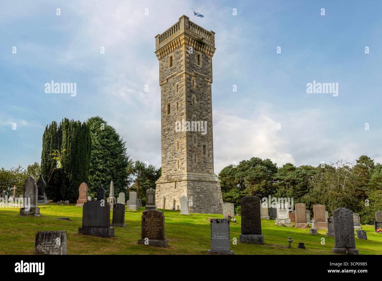 La MacDonald Memorial Tower, un importante punto di riferimento a Dingwall, Ross e Cromarty, in commemorazione del maggior generale Sir Hector MacDonald Foto Stock