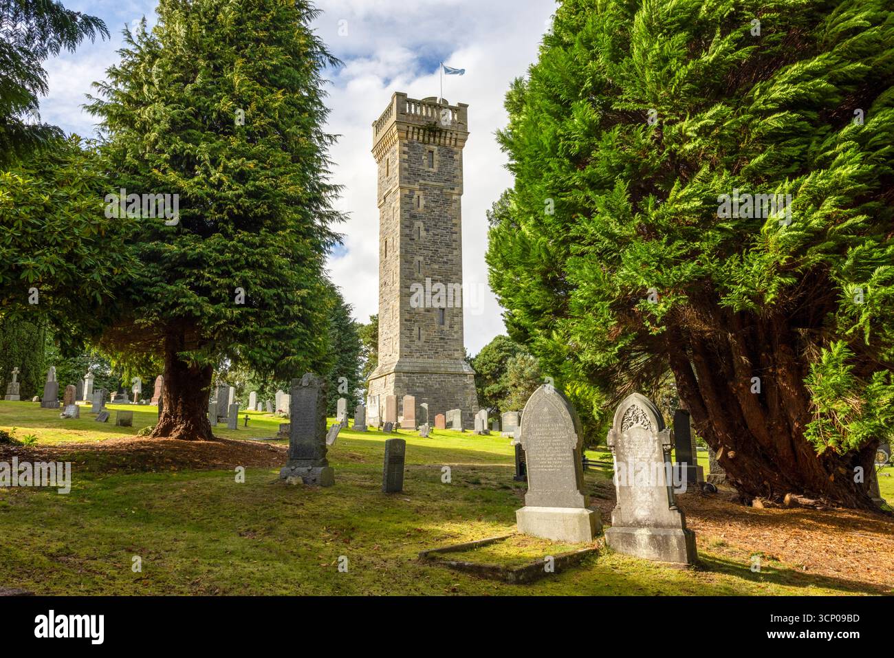 La MacDonald Memorial Tower, un importante punto di riferimento a Dingwall, Ross e Cromarty, in commemorazione del maggior generale Sir Hector MacDonald Foto Stock