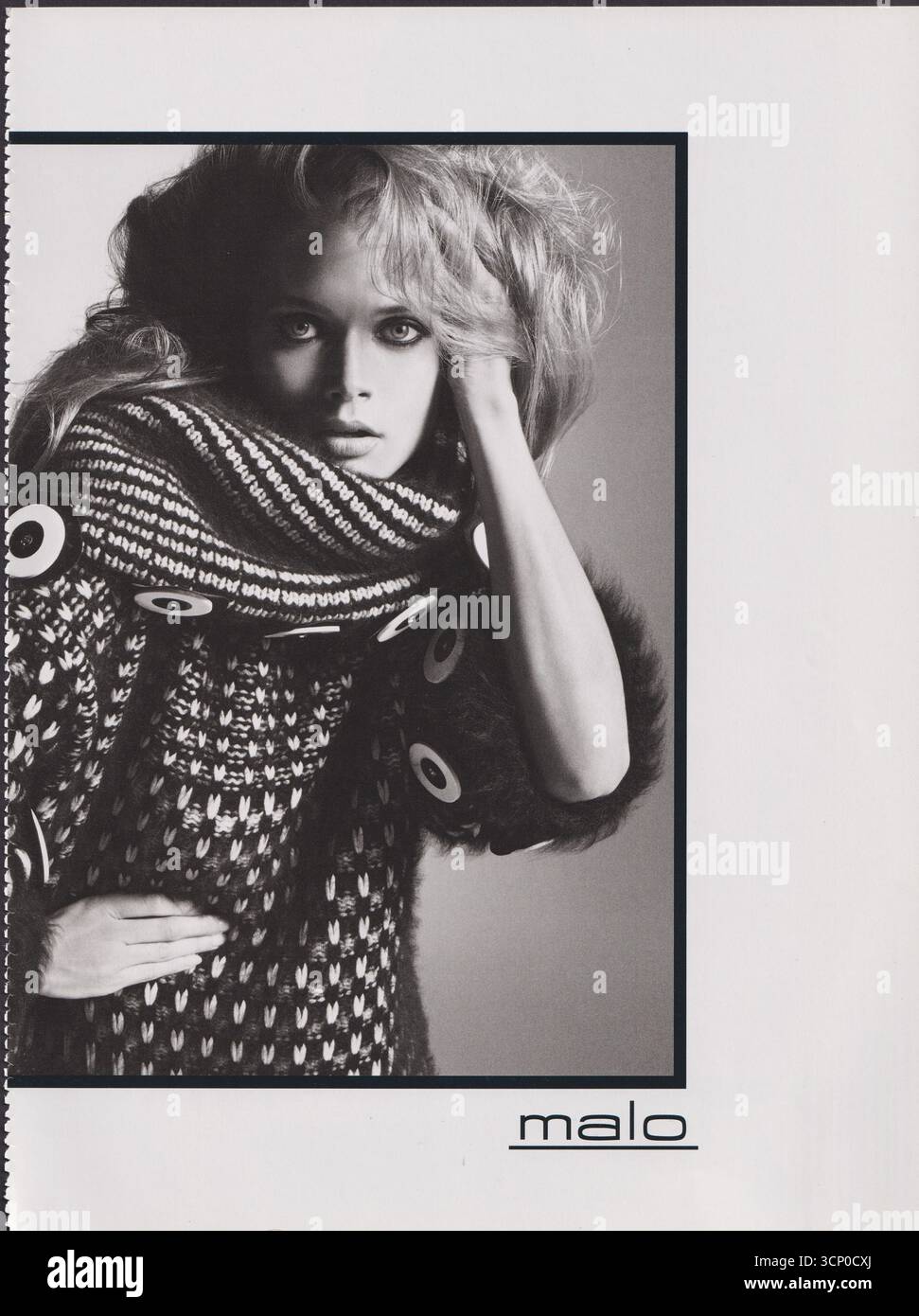Poster pubblicitario casa di moda Malo su rivista di carta da 2008 anni, pubblicità, pubblicità creativa Malo 2000s Foto Stock