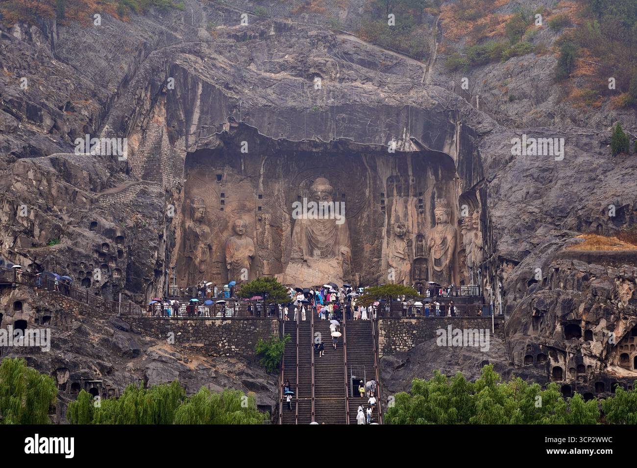 Grotte di Longmen con Buddha gigante Foto Stock