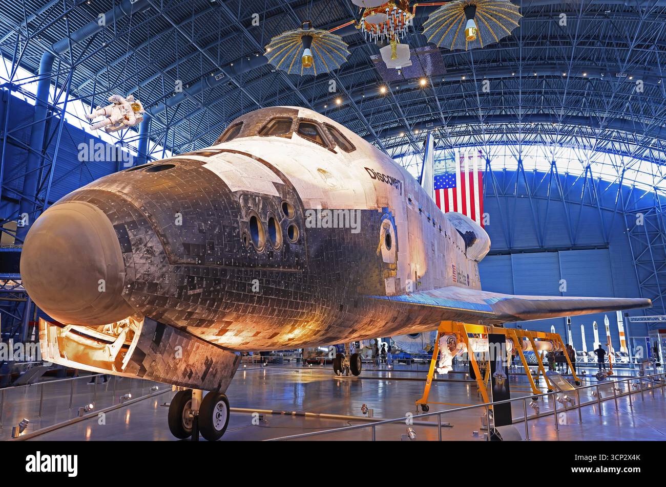 Collezione storica di veicoli spaziali nel museo dell'aviazione Steven F. Udvar Hazy Center, Virginia, Stati Uniti Foto Stock
