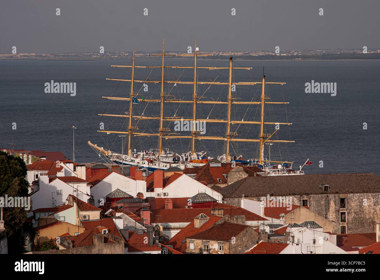 Portogallo, Lisbona, porto delle navi da crociera, Star Clippers Line, Royal Clipper, Foto Stock