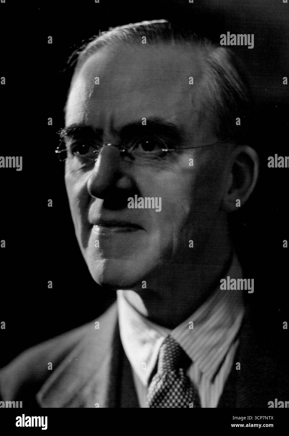 Sir Stafford Cripps nominato Ministro dell'economia - l'attuale situazione economica richiede una più stretta integrazione della politica economica interna ed esterna e il primo Ministro ora legge l'assistenza di un collega anziano che ha dato la sua completa attenzione ai problmes economici britannici a ***** E Sir Stafford Cripps, il nuovo ministro per gli affari economici, sarà un ministro senza portafoglio, è proposto di istituire un dipartimento dopo il patrono del Ministero della produzione in tempo di guerra. 4 maggio 1949. (Foto del Central Office of Information, Londra). Foto Stock