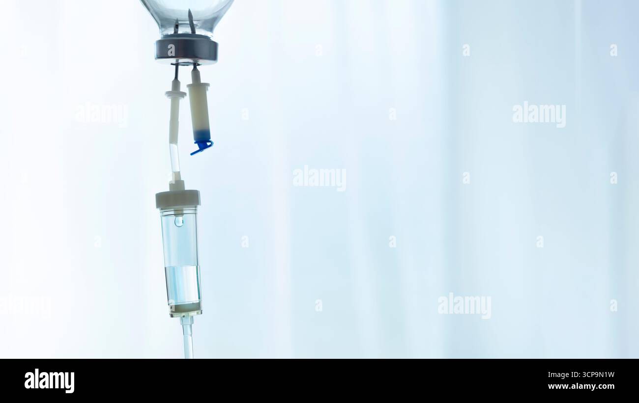 Fondo sanitario della camera di gocciolamento IV primo piano con spazio di copia Foto Stock