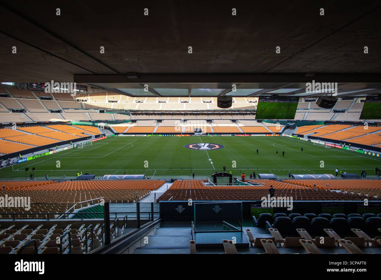 Vista generale durante la fase UEFA Europa League, League, partita di calcio MD1 tra Real Betis e Nottingham Forest il 24 settembre 2025 all'Estadio la Cartuja di Siviglia, Spagna Foto Stock