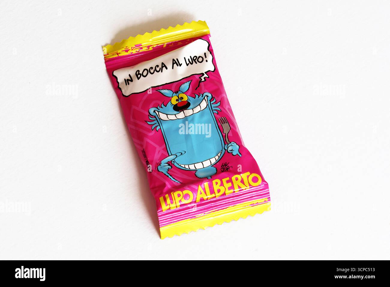 Caramelle gommose Lupo Alberto con sapore di frutta di perfetti Van Melle, ispirate al famoso personaggio comico italiano Foto Stock