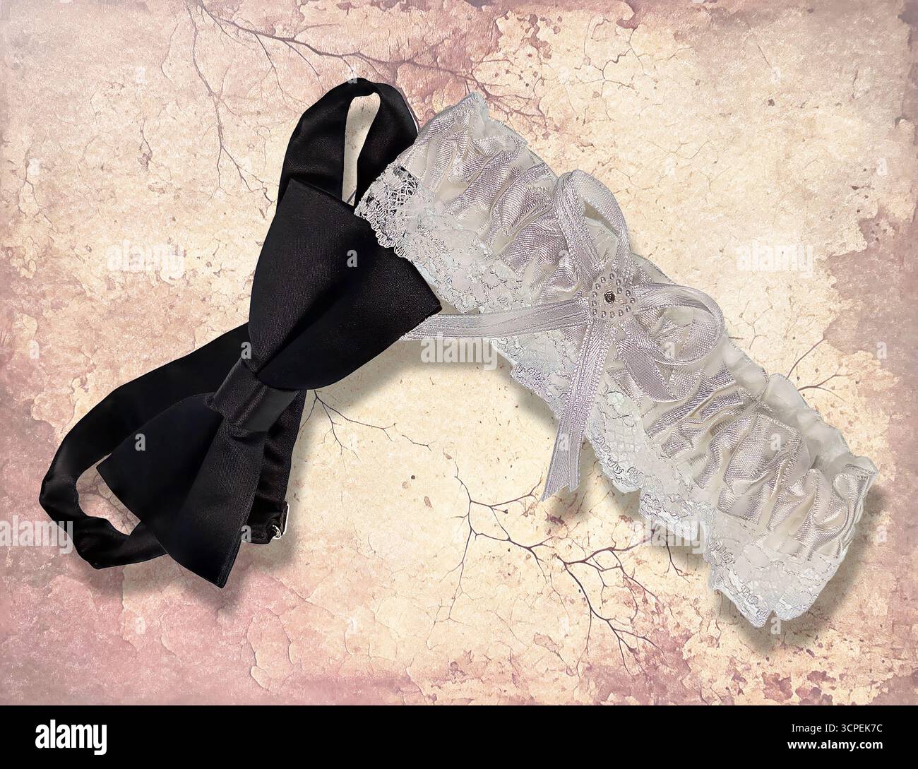 Cravatta nera e giarrettiera per una cerimonia di nozze Foto Stock