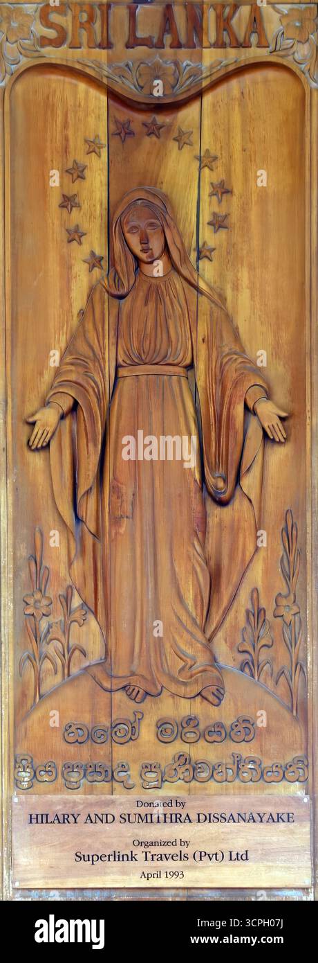 Vergine Maria, dono dello Sri Lanka nella Basilica dell'Annunciazione, Nazareth, Israele Foto Stock