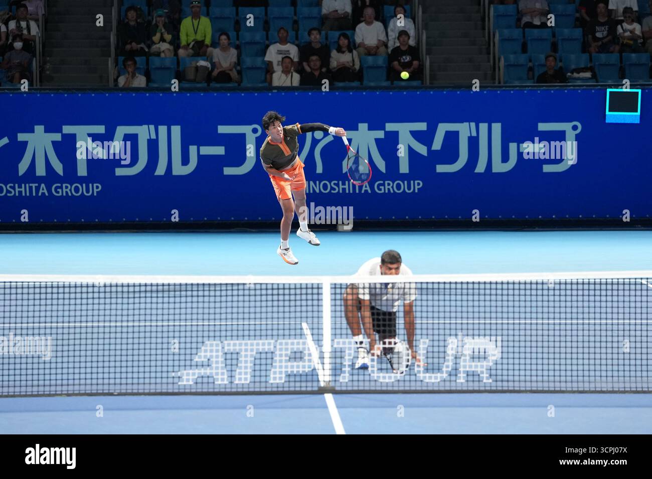 Tokyo, Giappone. 26 settembre 2025. La coppia indiana Rohan Bopanna e Takeru Yuzuki hanno vinto a gagainst l'argentino Maximo Gonzalez e Andres Molteni nel secondo turno di doppio maschile dell'ATP500 Kinoshita Group Japan Open Tennis Championships 2025. Credito: Ranjith Kumar/Alamy Live News Foto Stock
