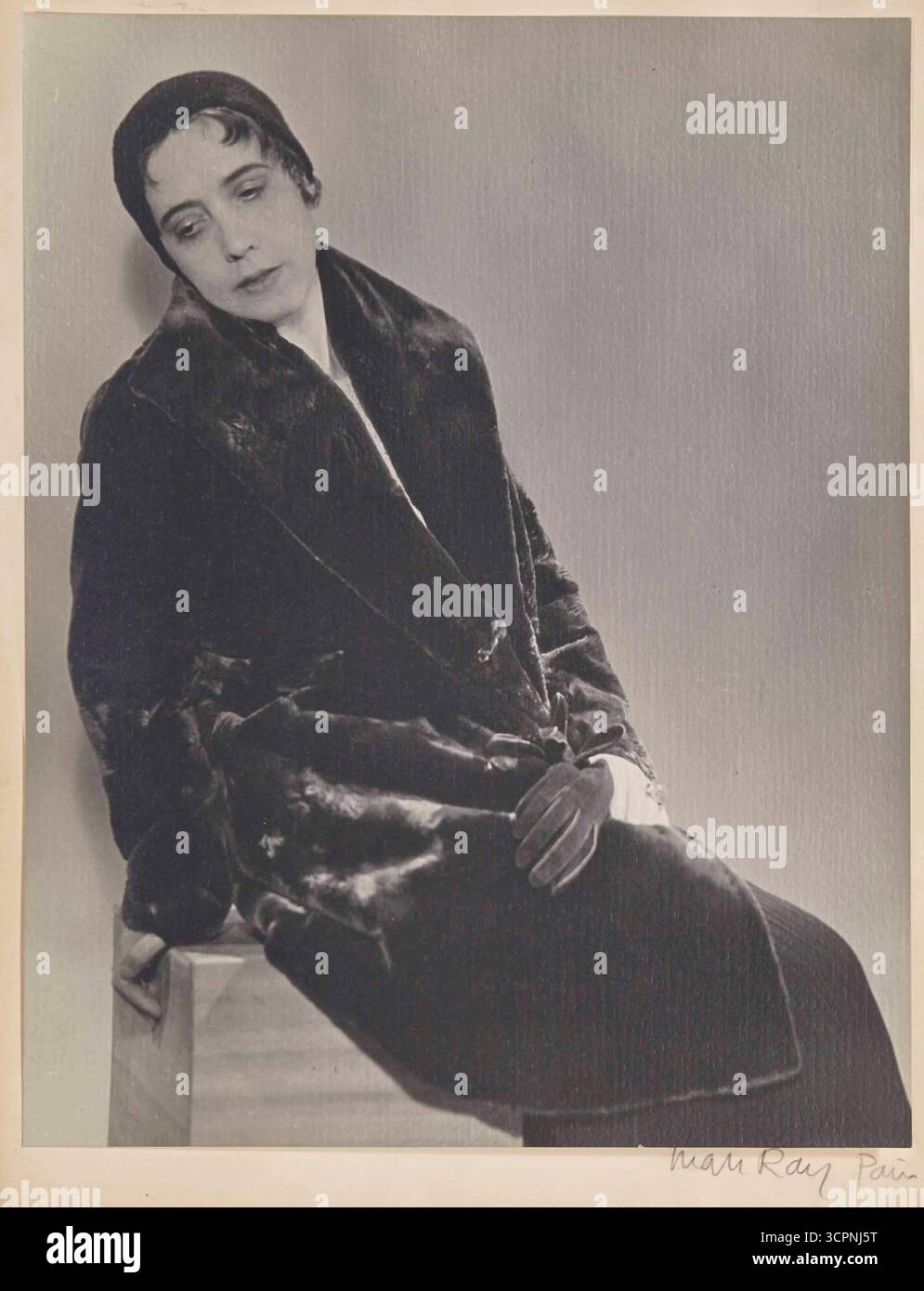Elsa Schiaparelli. Museo: © Man Ray Trust. Foto Stock