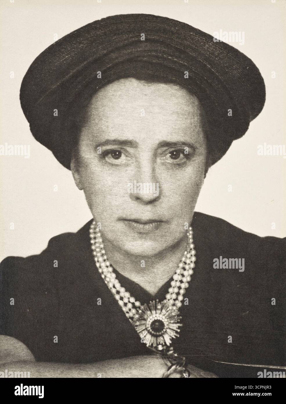 Elsa Schiaparelli. Museo: © Man Ray Trust. Foto Stock