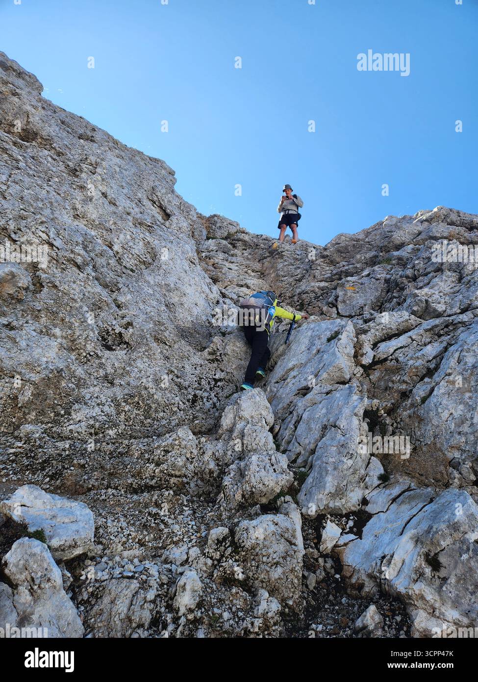 Arrampicata attraverso il massiccio occidentale nel Parco Nazionale Picos de Europa, Castiglia e León, Spagna Foto Stock