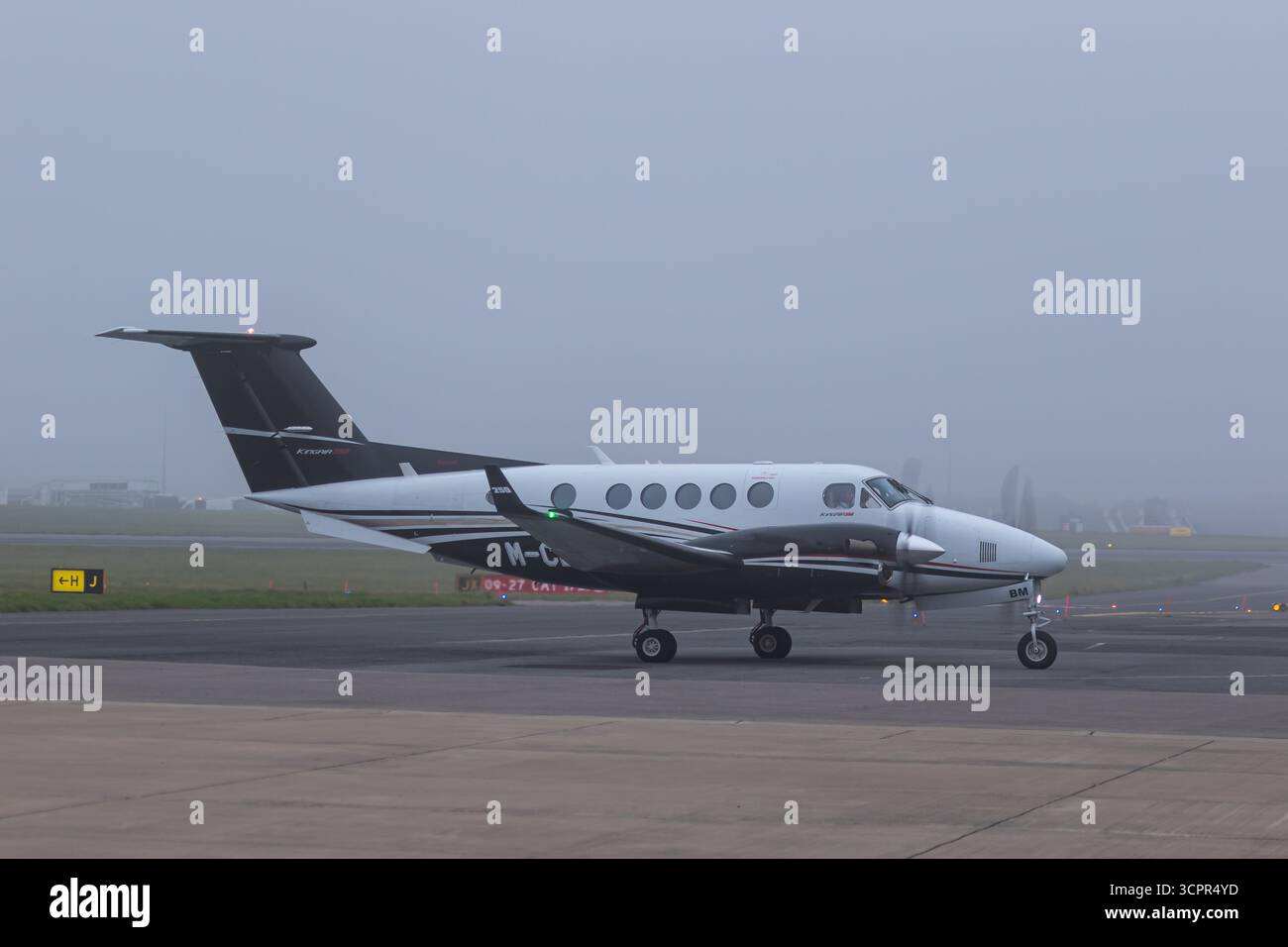 M-CDBM Beech B200GT King Air BAe Systems Marine Ltd Aeroporto di Bristol 24/09/2025 Foto Stock