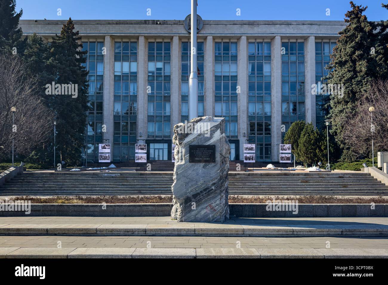 La Casa del governo a Chisinau, sede del governo della Moldavia Foto Stock