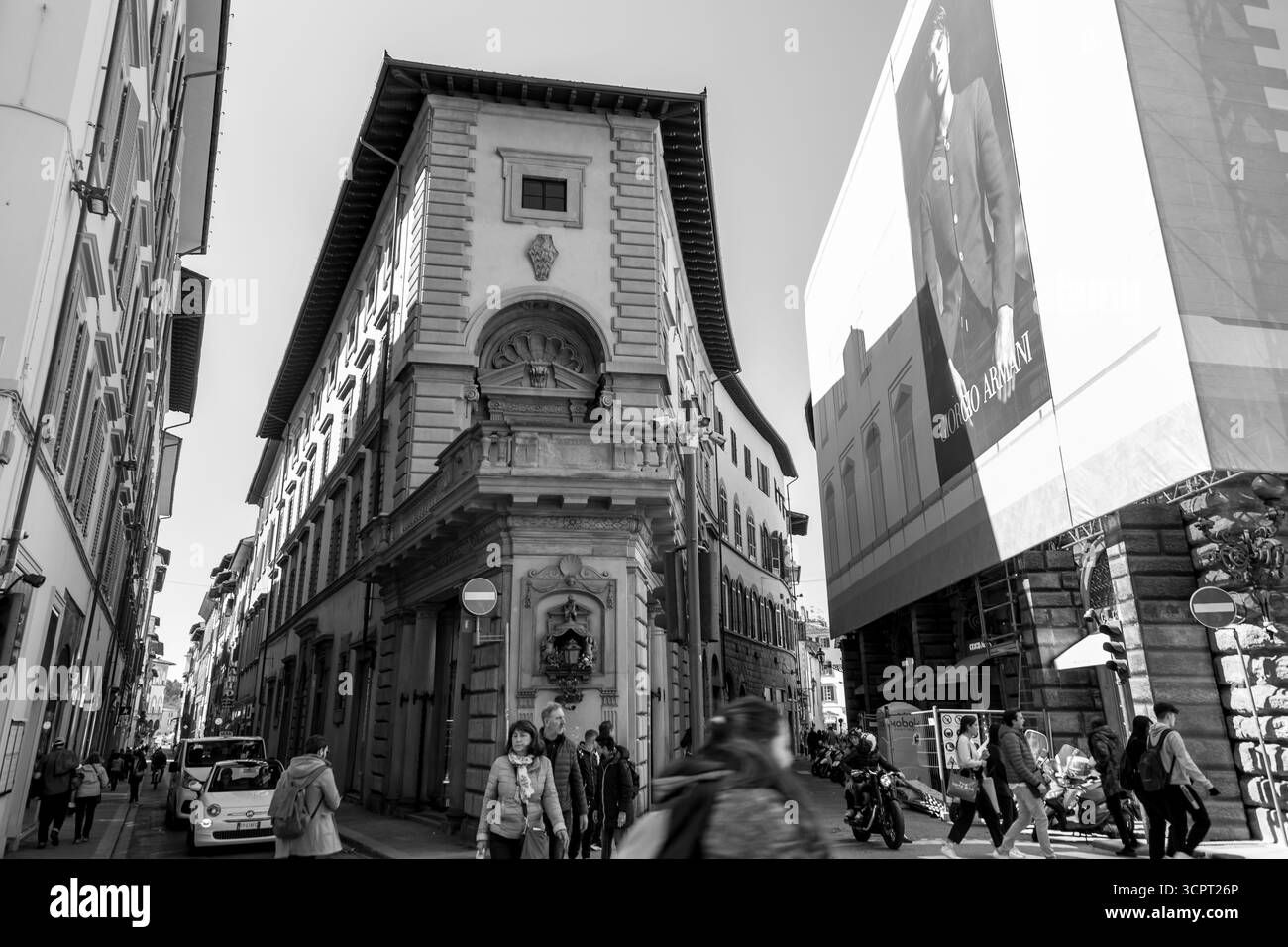 Firenze, Italia - 5 aprile 2022: Architettura tipica e vista sulla strada a Firenze, Toscana, Italia. Foto Stock