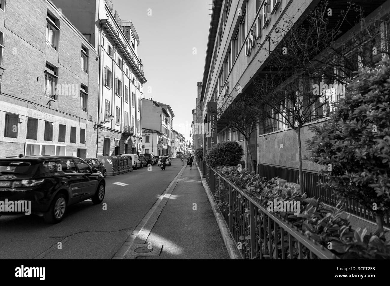 Firenze, Italia - 5 aprile 2022: Architettura tipica e vista sulla strada a Firenze, Toscana, Italia. Foto Stock