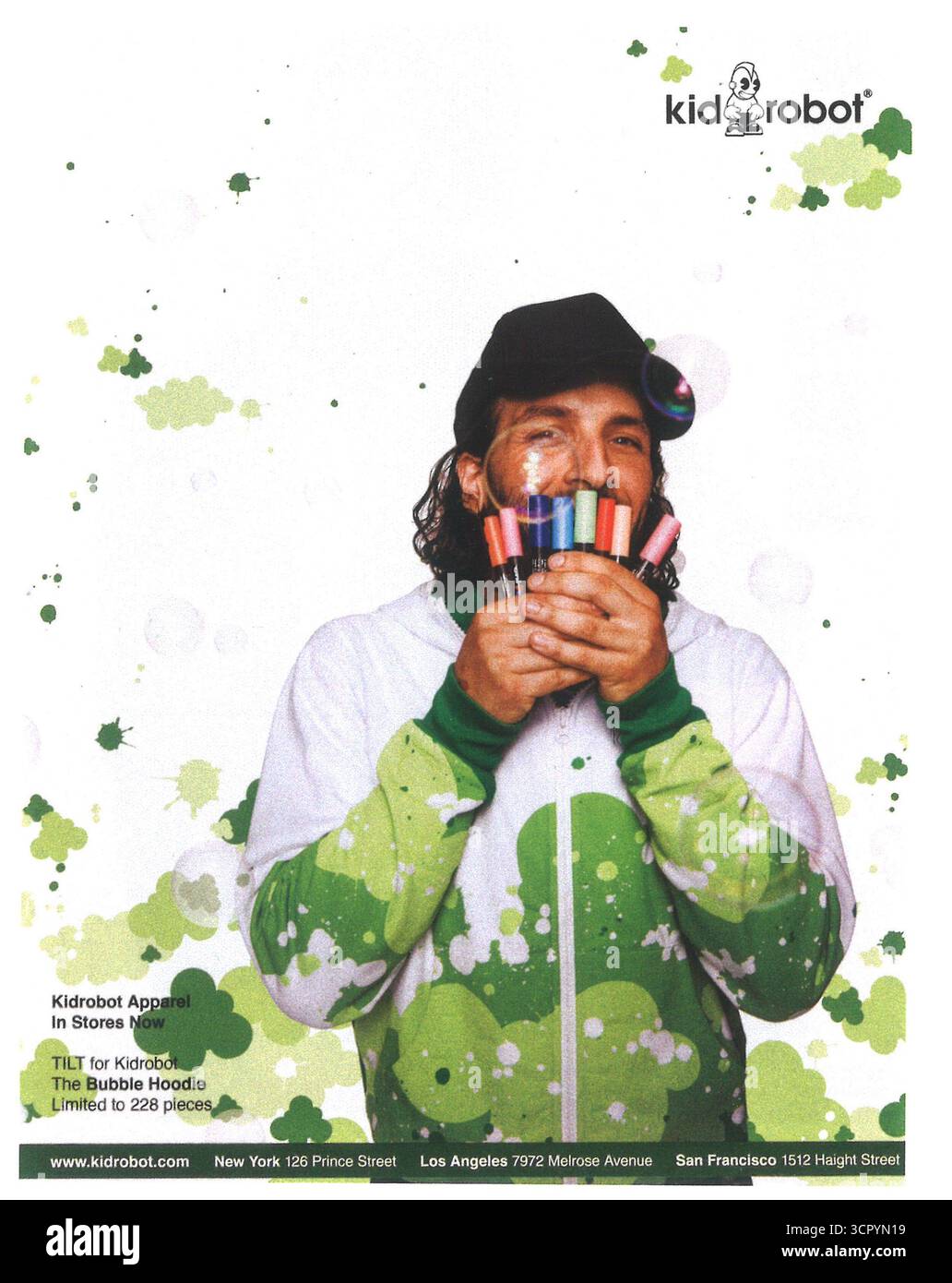 2009 annuncio con felpa con cappuccio Kidrobot Foto Stock