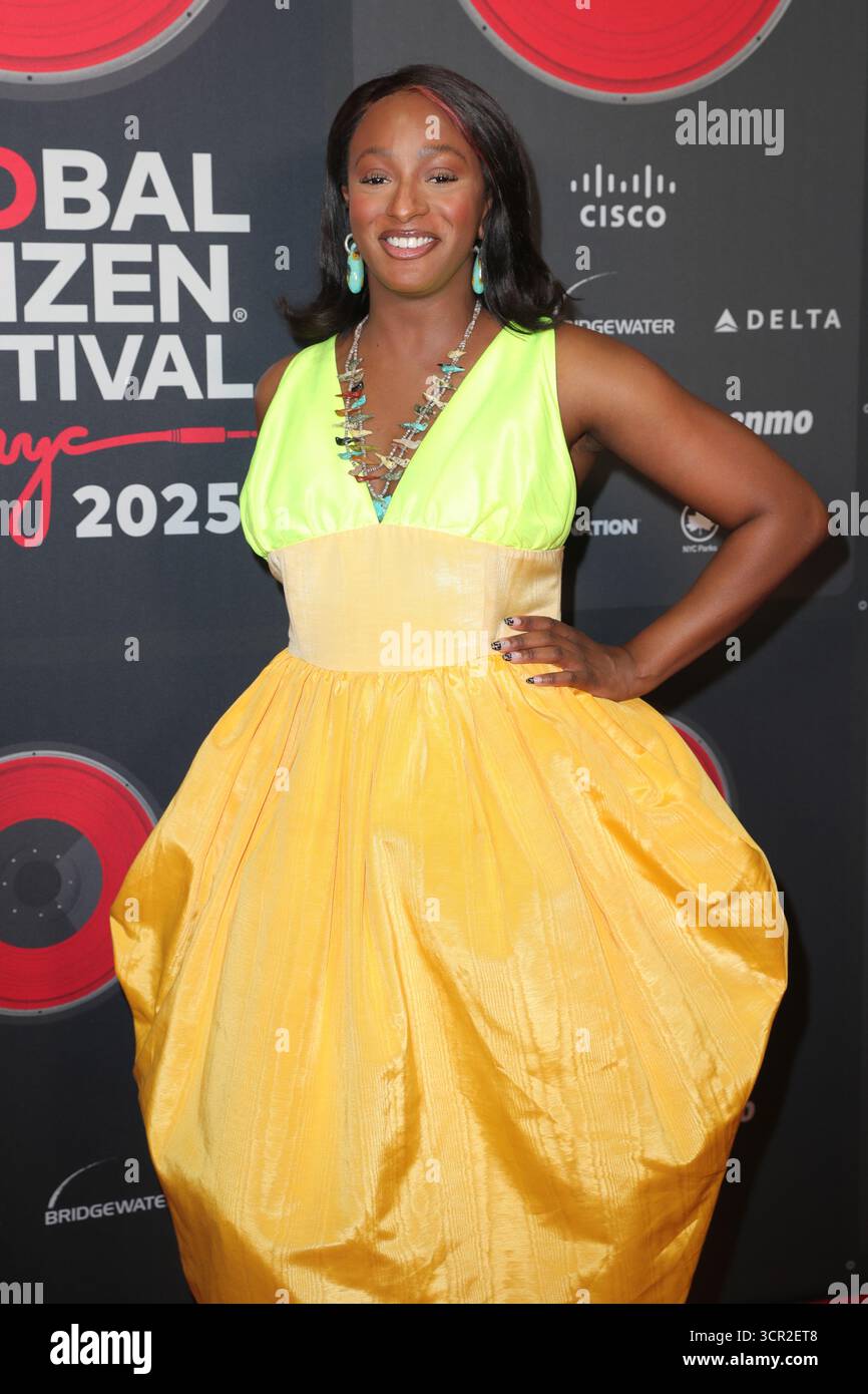 New York, Stati Uniti. 27 settembre 2025. Cuppy partecipa al Global Citizen Festival 2025 al Central Park Great Lawn di New York City, Stati Uniti, il 27 settembre 2025. (Foto: Giada Papini Rampelotto/EuropaNewswire/NurPhoto) (foto di Luiz Rampelotto/NurPhoto) credito: NurPhoto SRL/Alamy Live News Foto Stock