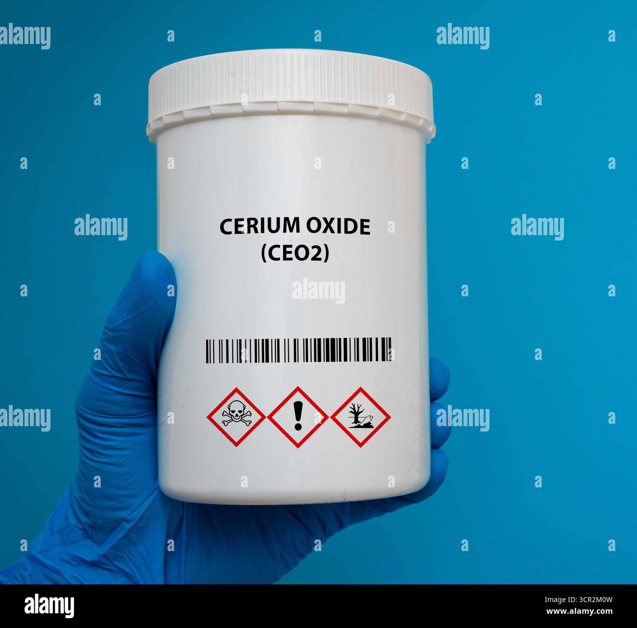 Ossido di cerio (CeO2) utilizzato nella lucidatura del vetro, come catalizzatore e nei rivestimenti di protezione UV. Foto Stock