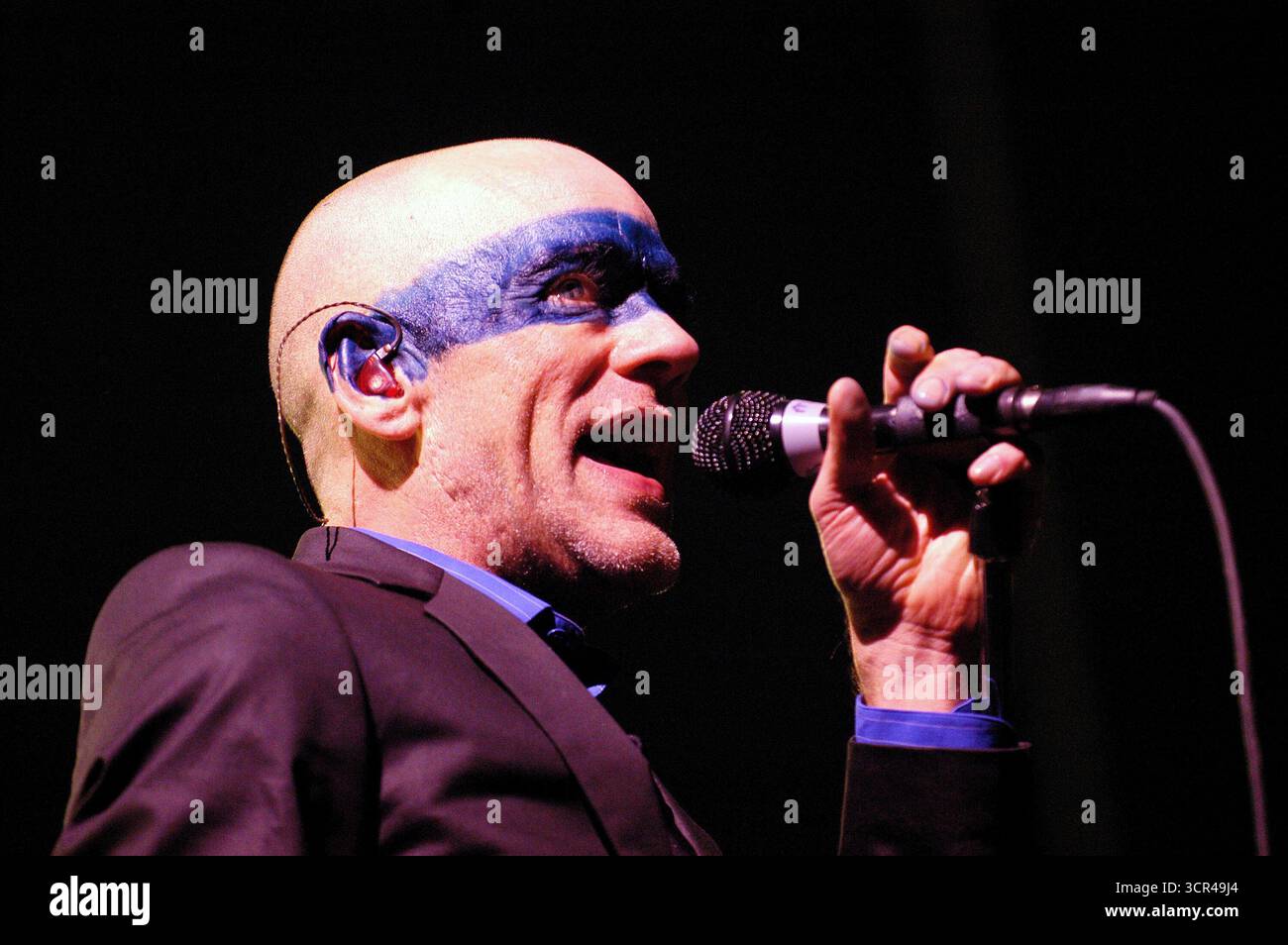 Michael Stipe di REM live a Madrid - 08 gennaio 2005 Foto Stock