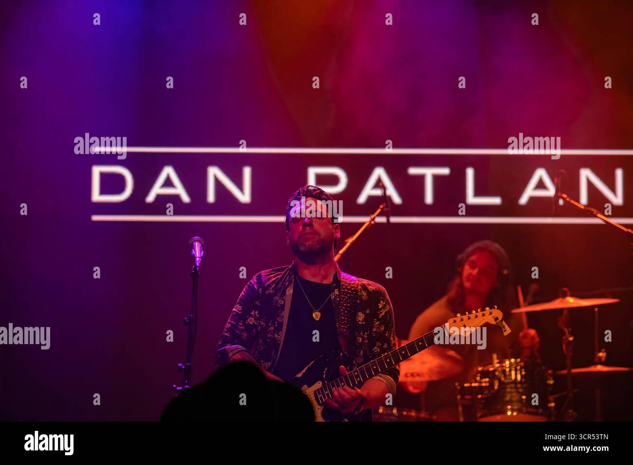 Amsterdam, Paesi Bassi. 28 settembre 2025. Dan Patlansky al Q-Factory di Amsterdam Paesi Bassi 28-9-2025 credito: Robert vant Hoenderdaal/Alamy Live News Foto Stock