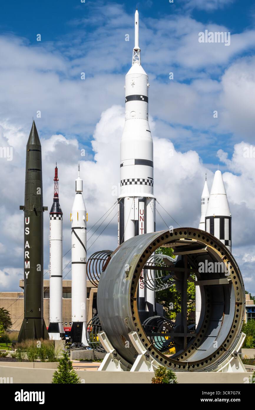 Rocket Park presso lo U.S. Space & Rocket Center, un centro visitatori della NASA e affiliato allo Smithsonian a Huntsville, Alabama. (USA) Foto Stock