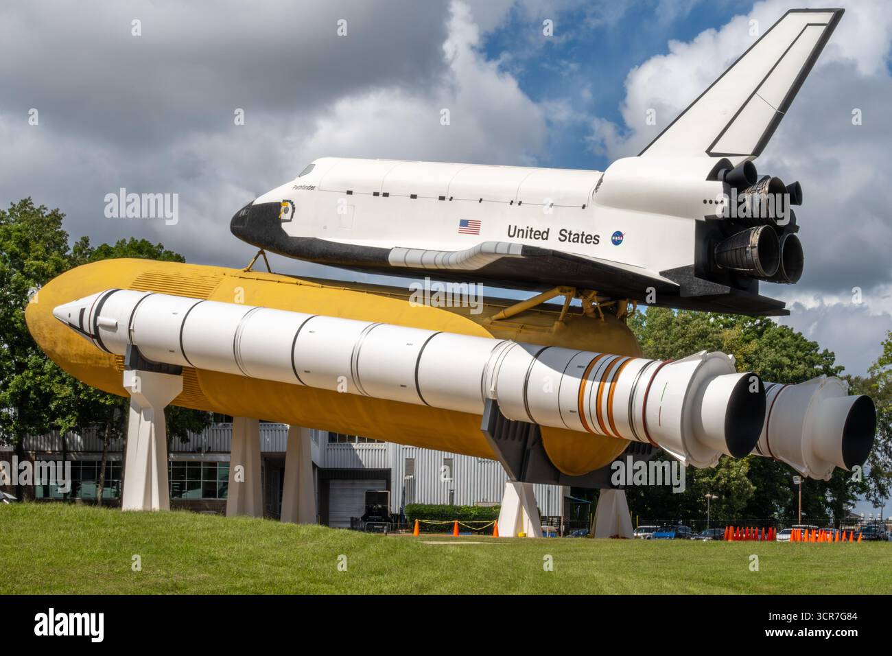 Space Shuttle Pathfinder presso lo U.S. Space & Rocket Center, un centro visitatori della NASA e affiliato dello Smithsonian a Huntsville, Alabama. (USA) Foto Stock