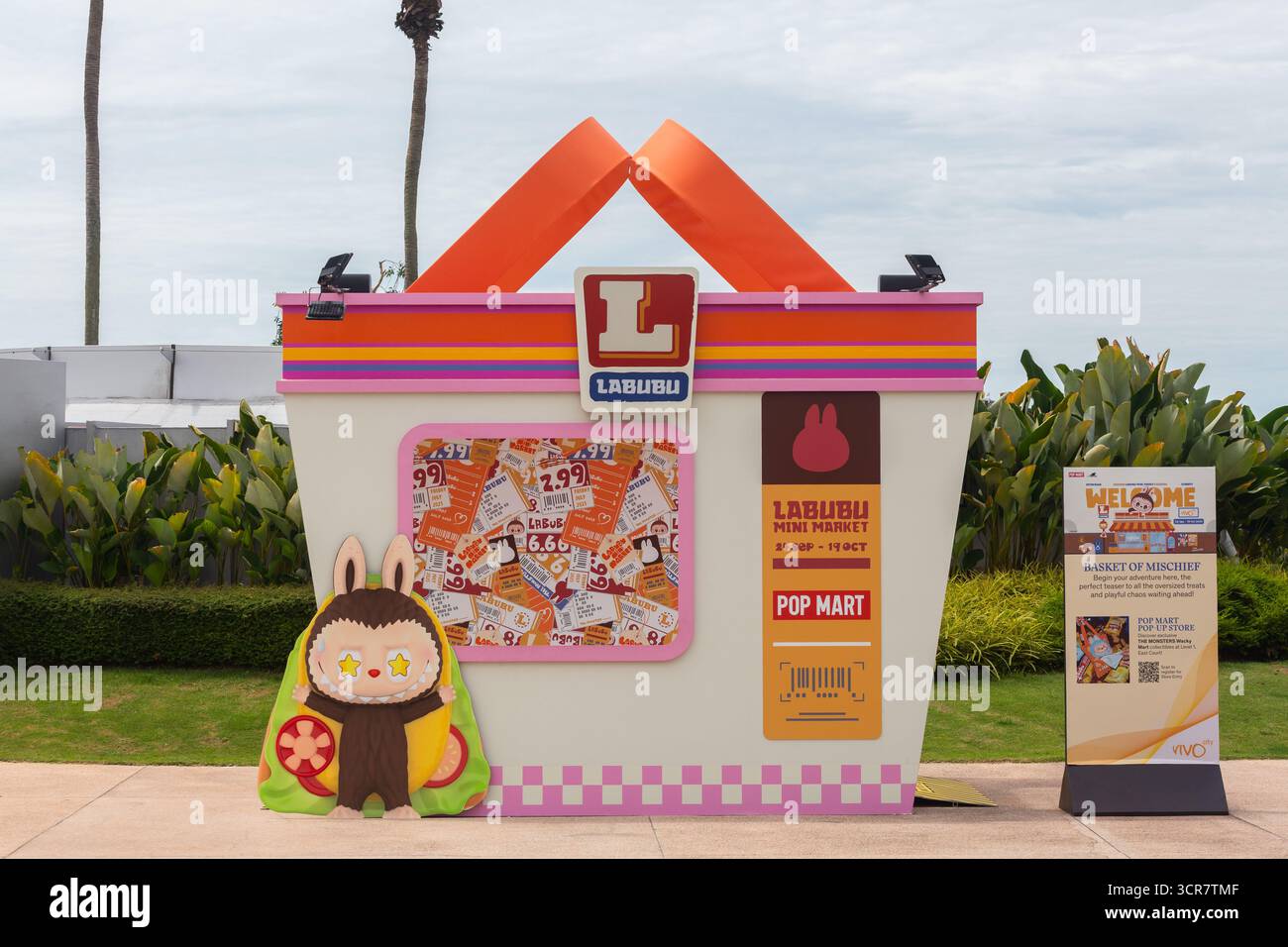 Labubu Mini Market Pop Up Event, Photo zone, Singapore. Foto Stock