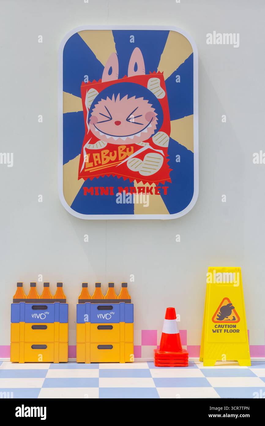 Vista verticale. Labubu Mini Market Pop Up Event, Photo zone, Singapore. Foto Stock