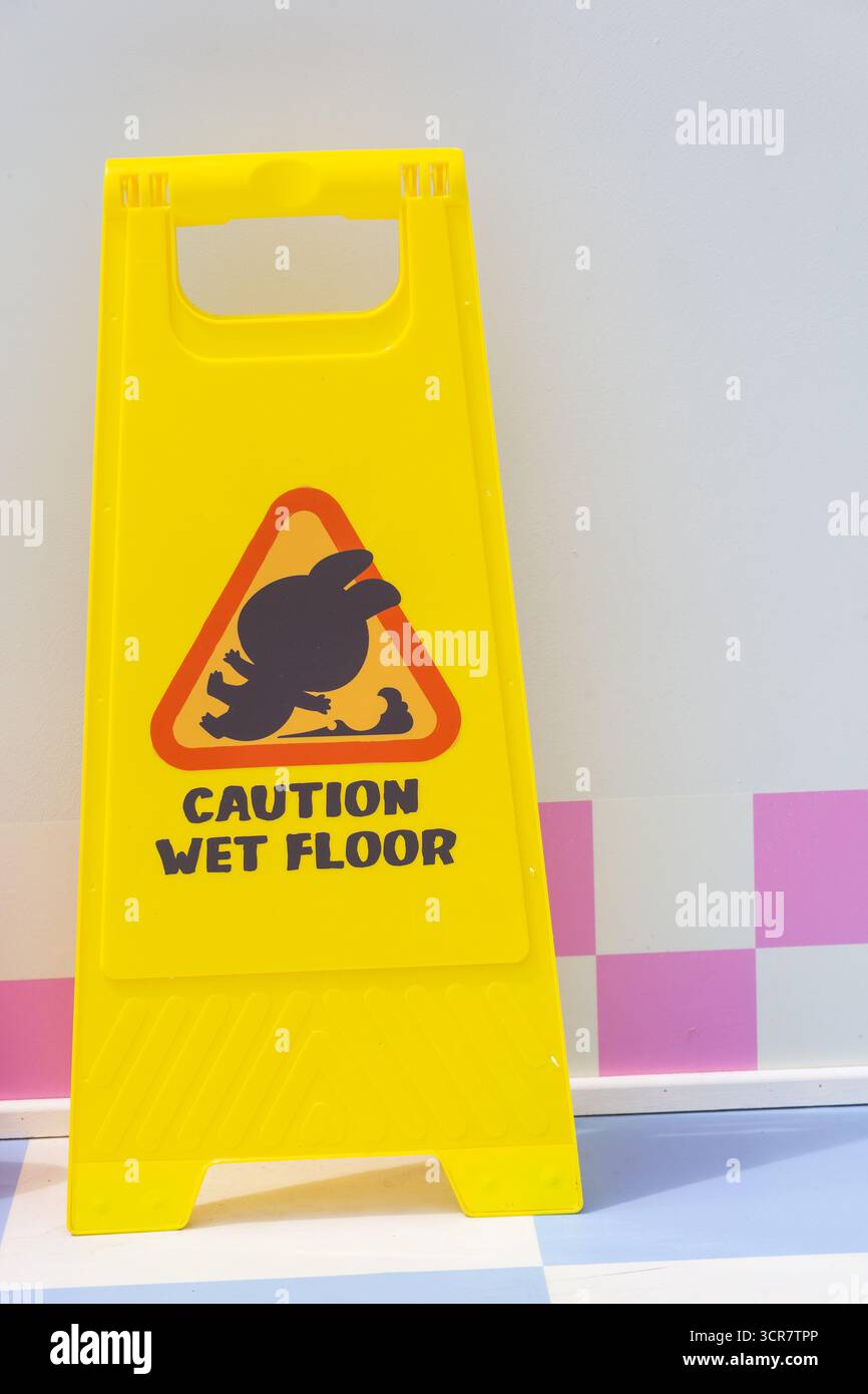 Vista verticale. Labubu Mini Market Pop Up Event, Photo zone, Singapore. Foto Stock