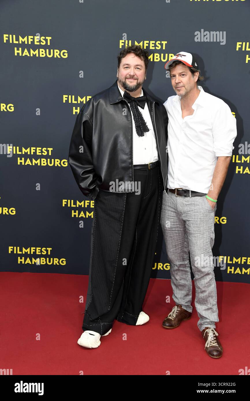 Daniel Zillmann und Till Endemann bei der Premiere OLIVIA im Rahmen des Filmfest Hamburg ad Amburgo AM 29.09.2025 *** Daniel Zillmann e Till Endemann alla prima OLIVIA come parte del Filmfest Hamburg ad Amburgo il 29 09 2025 Foto Stock
