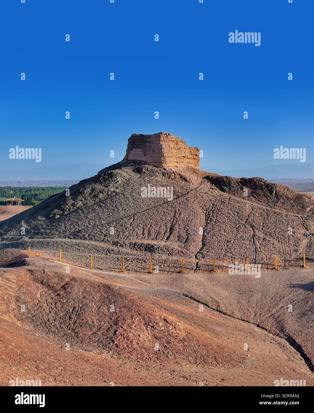 Fotografia aerea dell'area panoramica di Yangguan, l'ex sito di Yangguan nella città di Dunhuang, provincia di Gansu Foto Stock