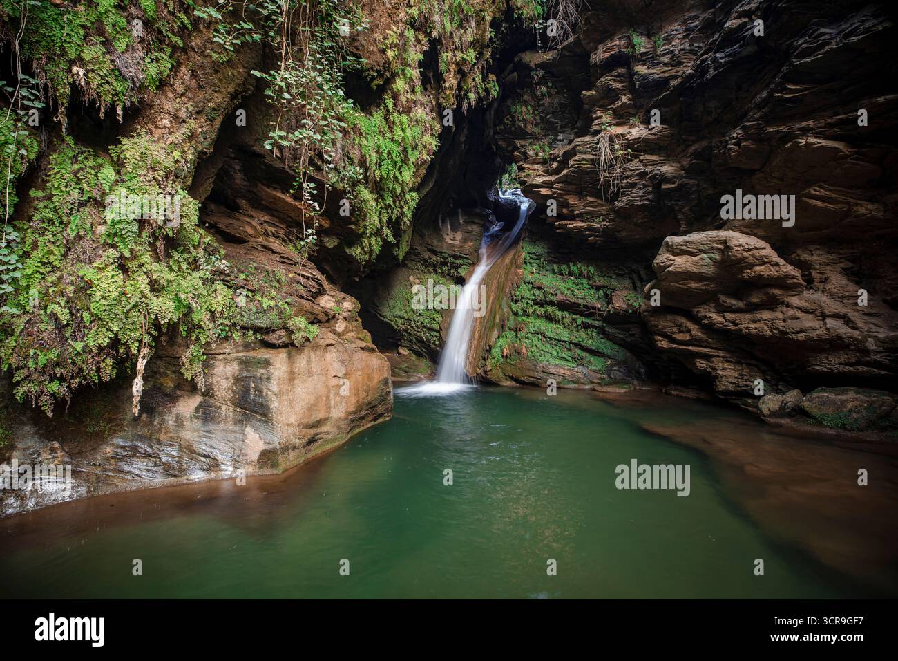 Il paesaggio è incredibile vicino alla piccola cascata di Bayindir, in Turchia Foto Stock