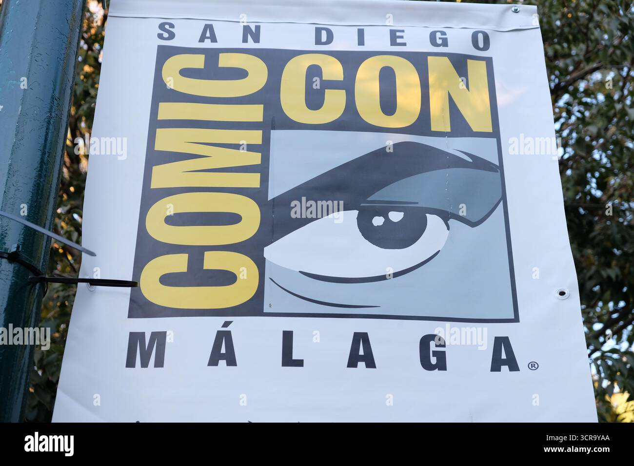 Málaga, Spagna - 25 settembre 2025 - poster del San Diego Comic-con Málaga. Foto Stock
