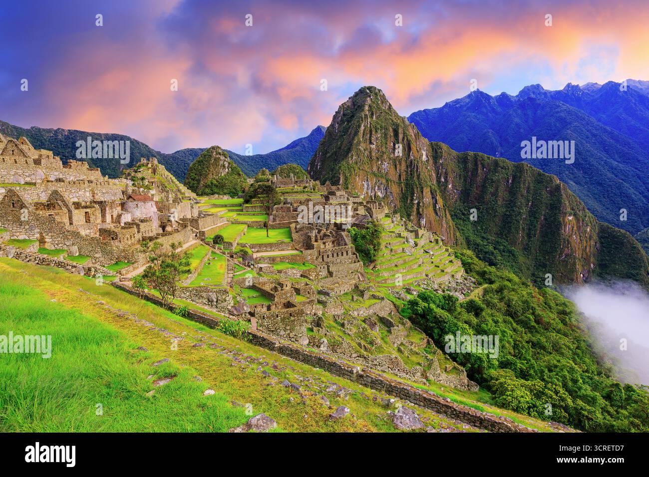Machu Picchu, Perù. UNESCO - Sito Patrimonio dell'umanità. Una delle Nuove Sette Meraviglie del Mondo Foto Stock