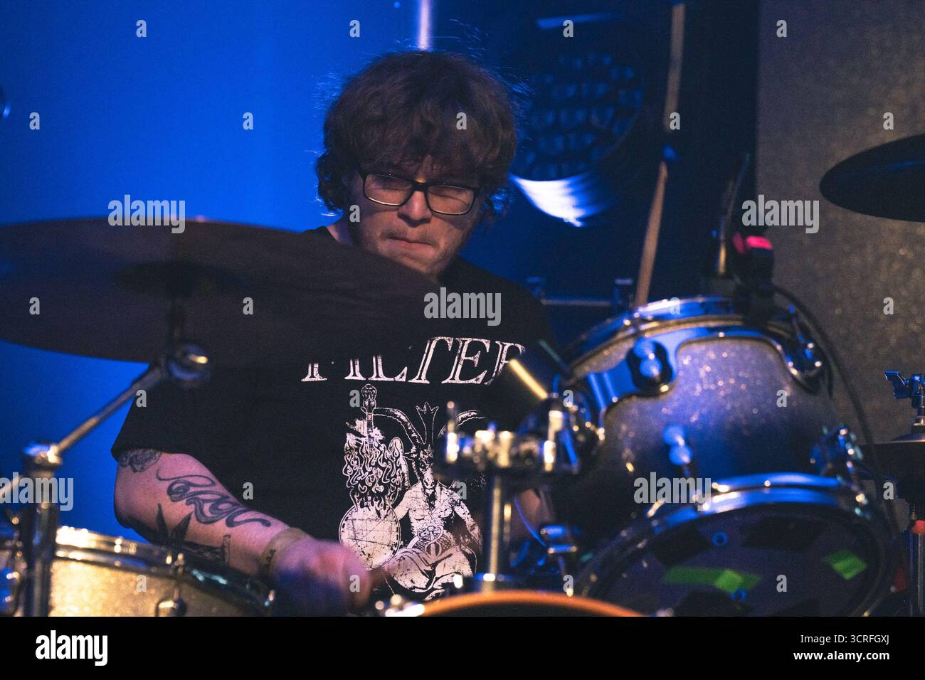 Keele, Regno Unito. 30 settembre 2025. Tom A Smith sostiene il KS alla Keele University Students Union, sta promuovendo il suo nuovo EP Say What You want. Credito Ian Knight/Alamy Live News Foto Stock