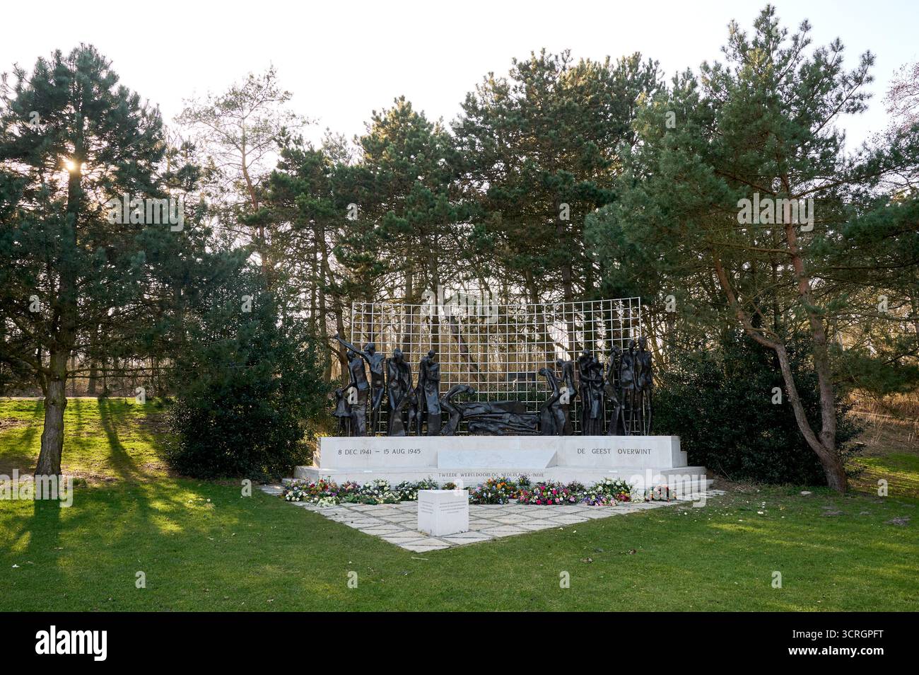 L'Aia, Olanda meridionale, Paesi Bassi - 03 25 2025: Il Monumento delle Indie per la memoria di tutti i cittadini e soldati olandesi uccisi durante il WOII. Foto Stock