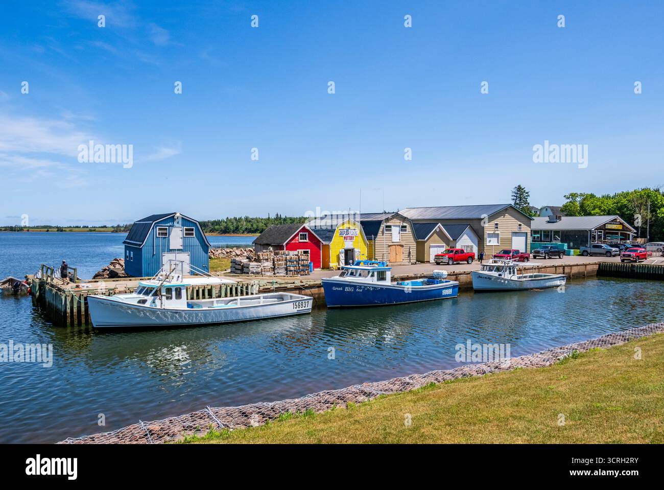Barche da pesca al New London Wharf sull'Isola del Principe Edoardo in Canada Foto Stock