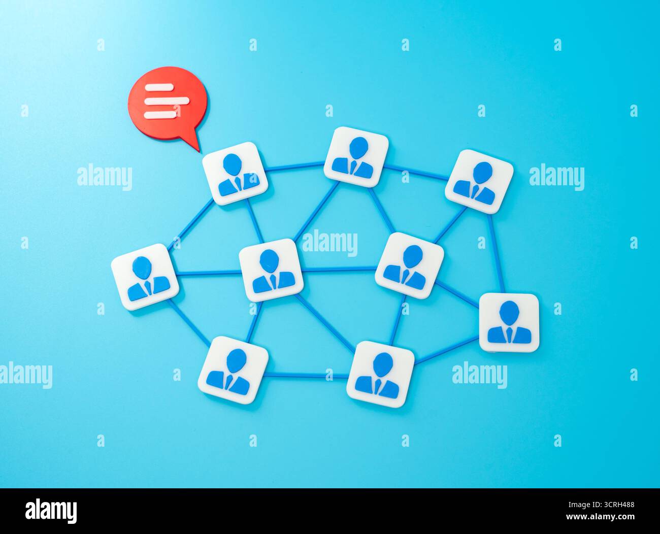 Rete aziendale. Comunicazione e feedback dell'azienda. Concetto di lavoro di squadra e scambio di informazioni. Utile per risorse umane, gestione aziendale, IT e corpor Foto Stock