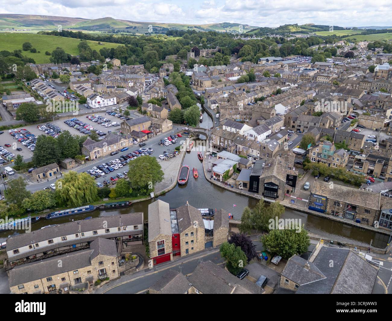Vista aerea del canale di Leeds e Liverpool, Skipton, North Yorkshire, Regno Unito. Foto Stock