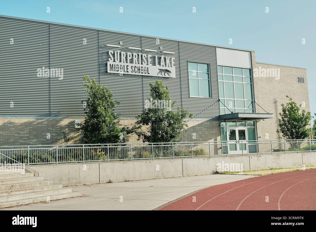 Milton WA USA, 20 luglio 2025 - Surprise Lake Middle School, tipica scuola americana Foto Stock